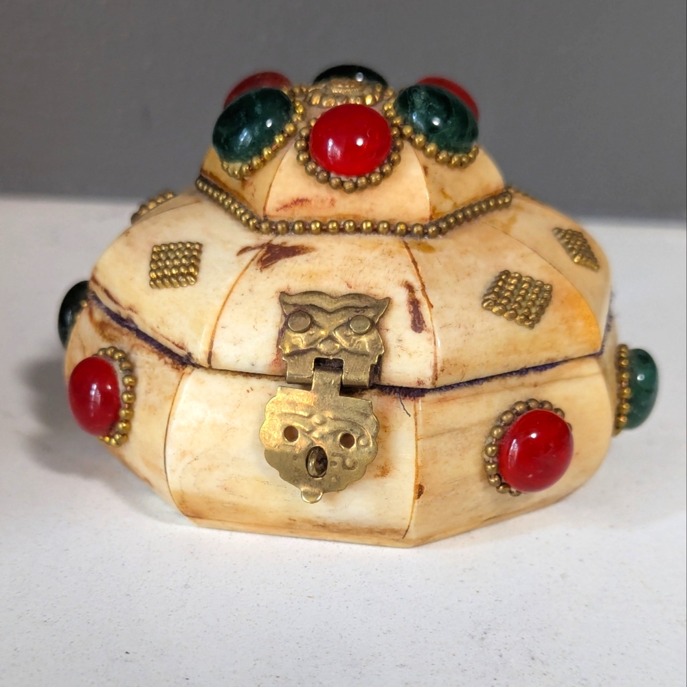 Vintage Velvet Lined Jeweled Keepsake Jewelry Box Brass Hinged Ornate Trinket